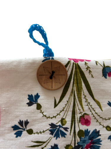 Housse protège livre + Marque-page offert - Pièce unique - Fleurs printanières