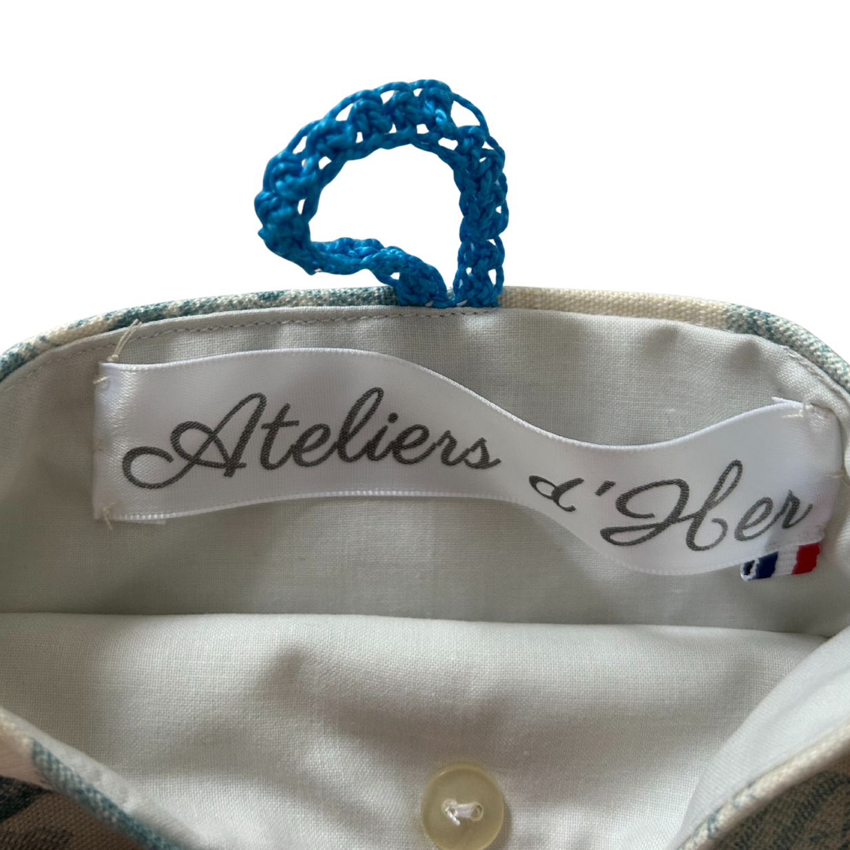 Housse protège livre + Marque-page offert - Pièce unique - Fleurs bleues