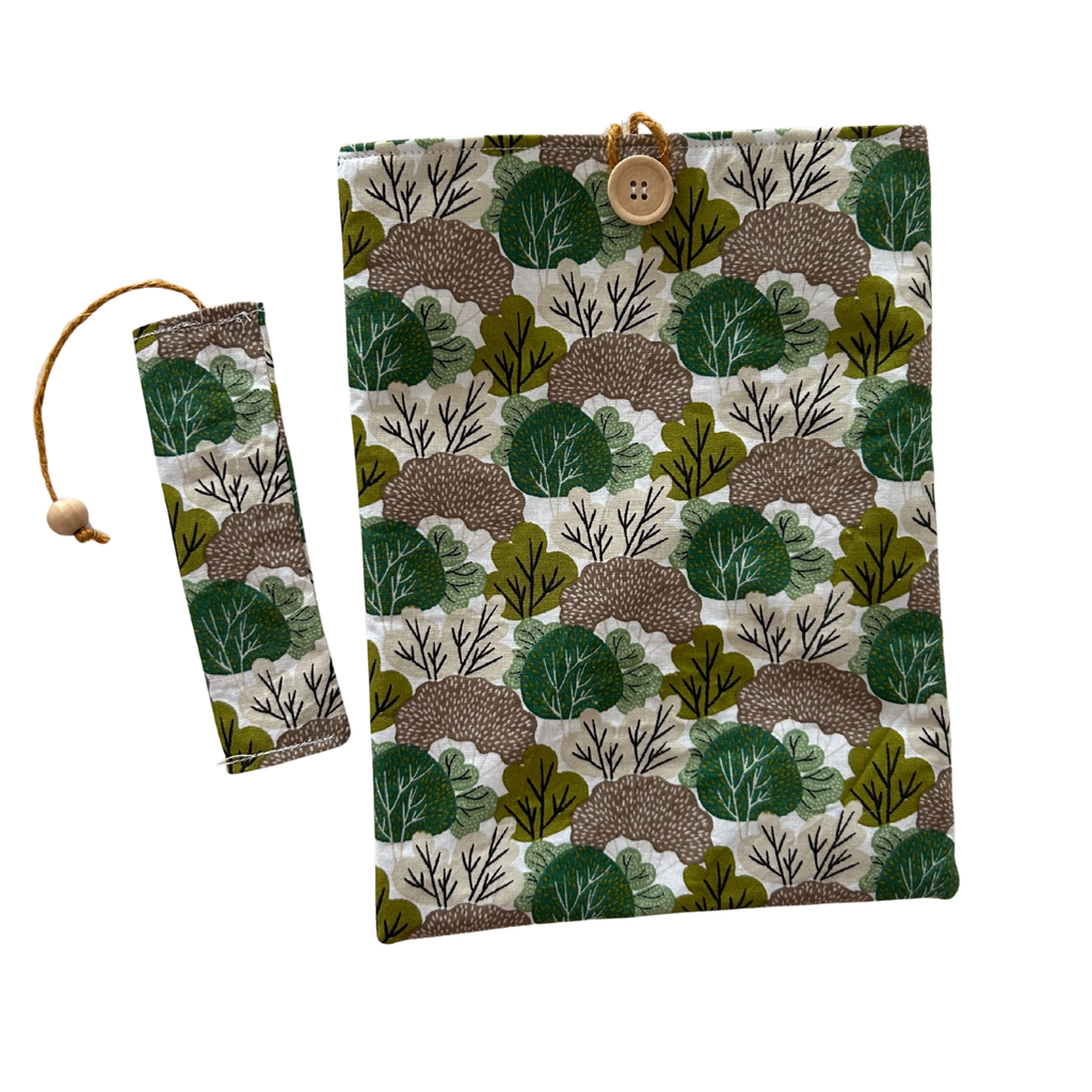 Housse protège livre + Marque-page offert - Pièce unique - Forêt