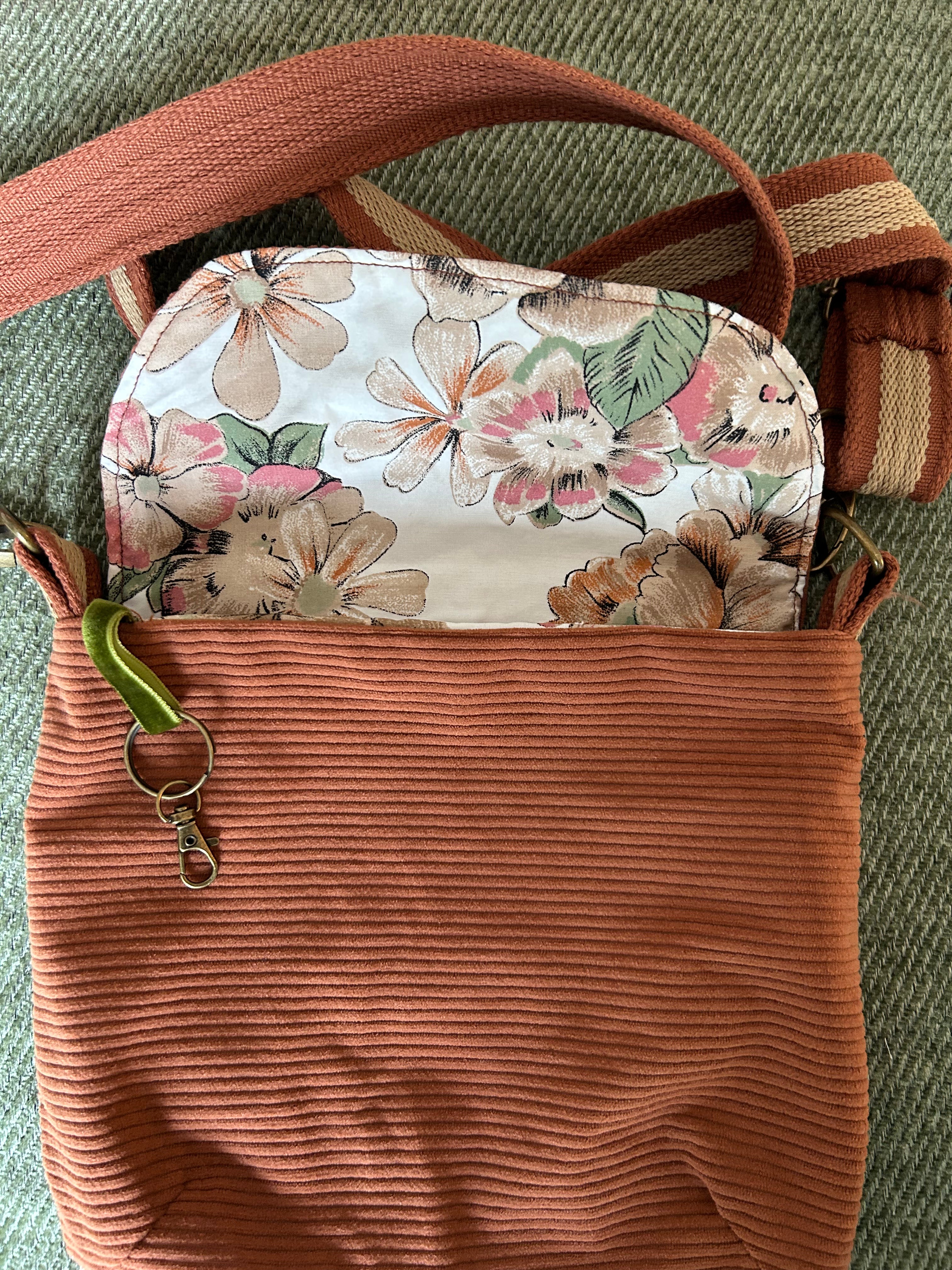 Sac besace de fées à fleurs