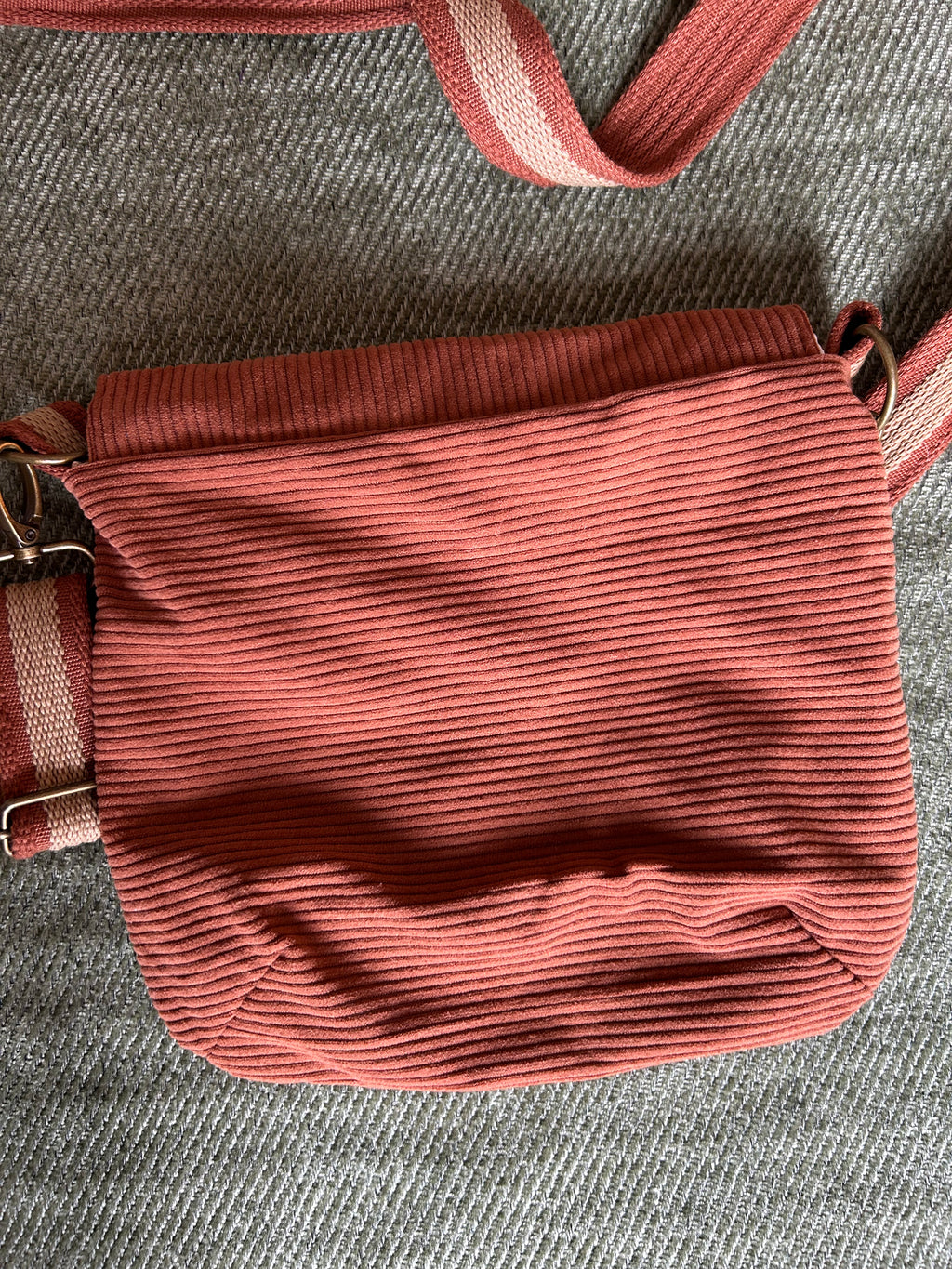 Sac besace de fées à fleurs