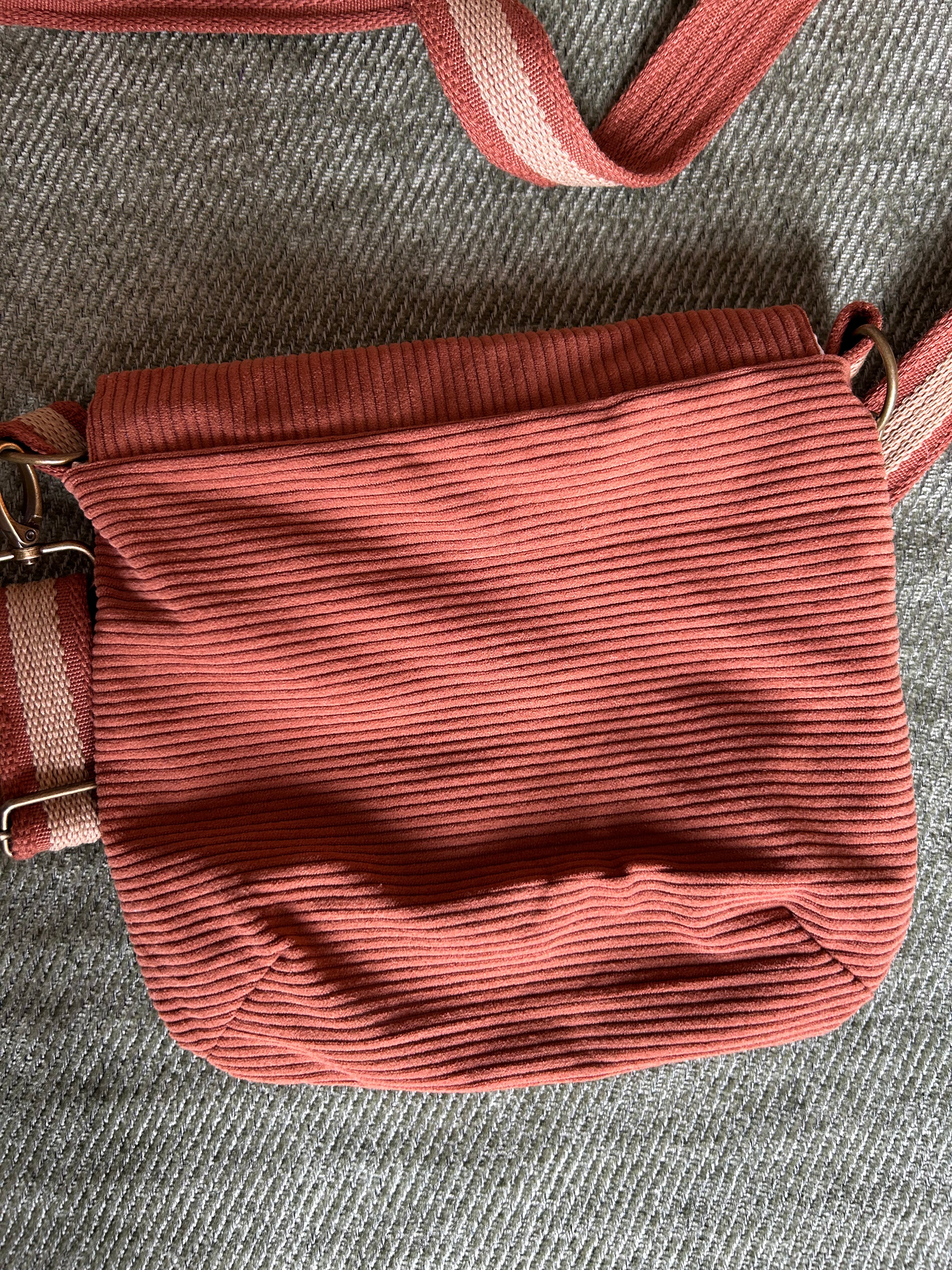 Sac besace de fées à fleurs