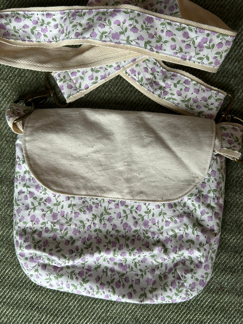 Sac besace de fées fleuri