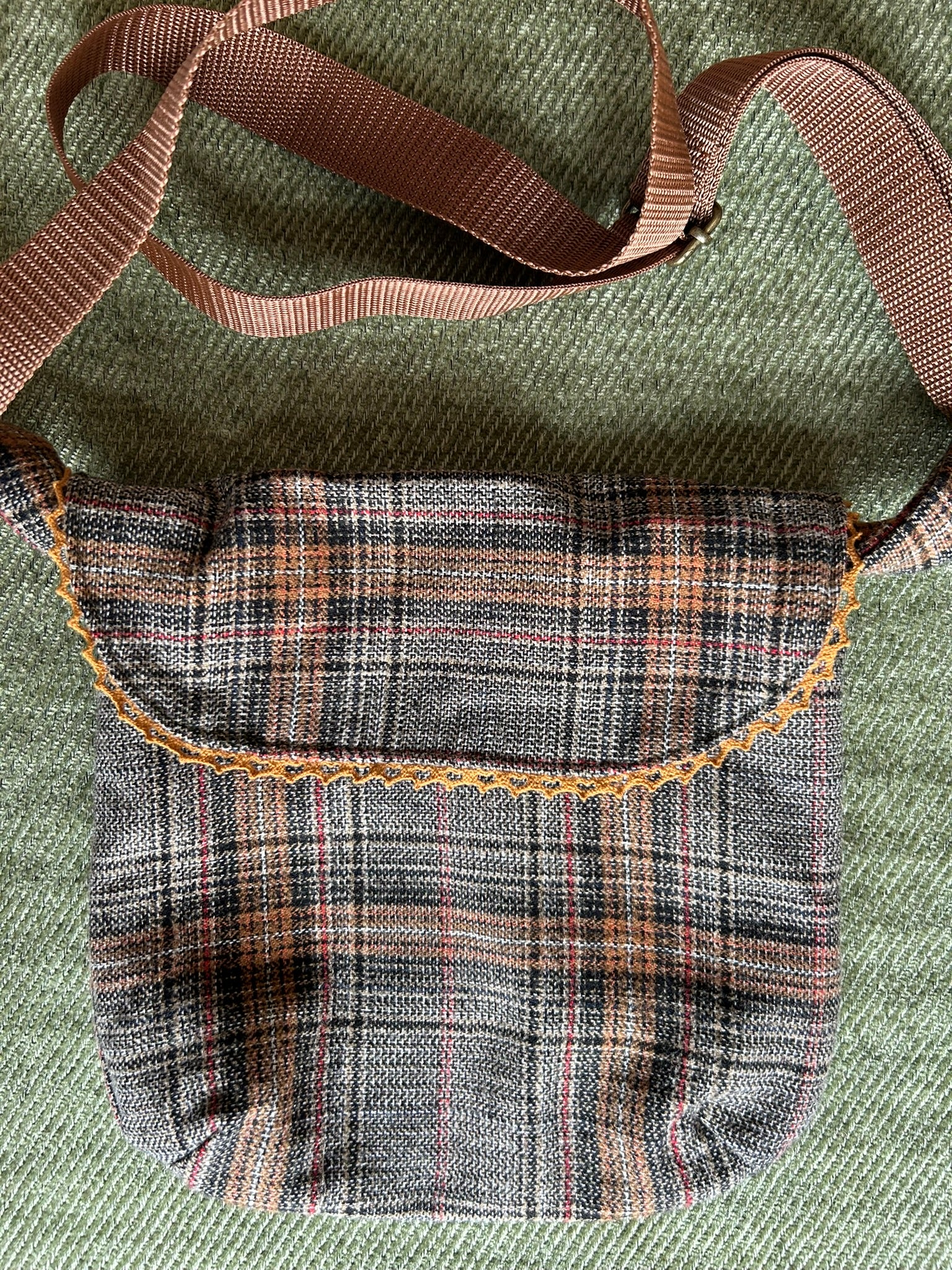 Sac écossais brodé