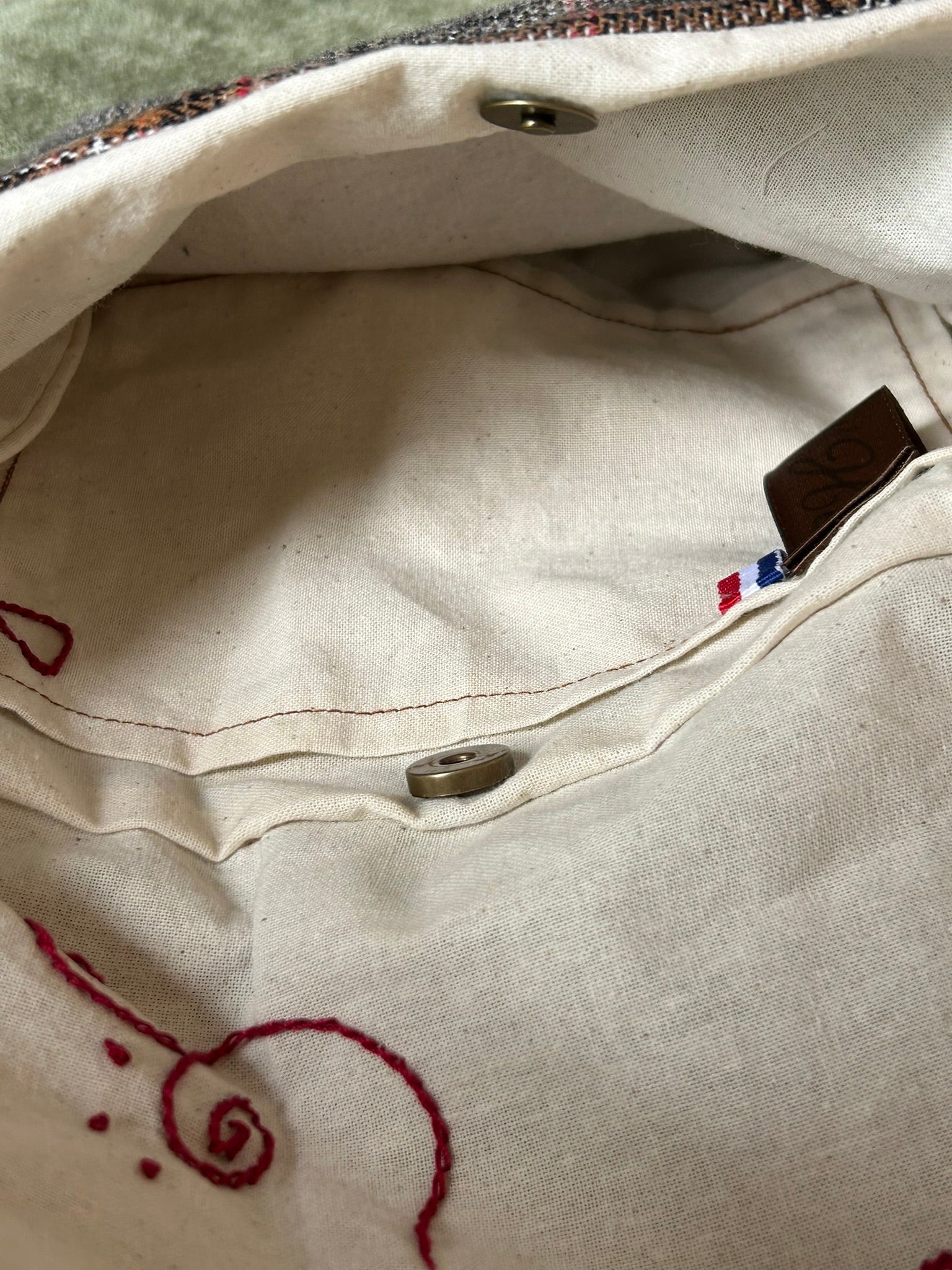 Sac écossais brodé