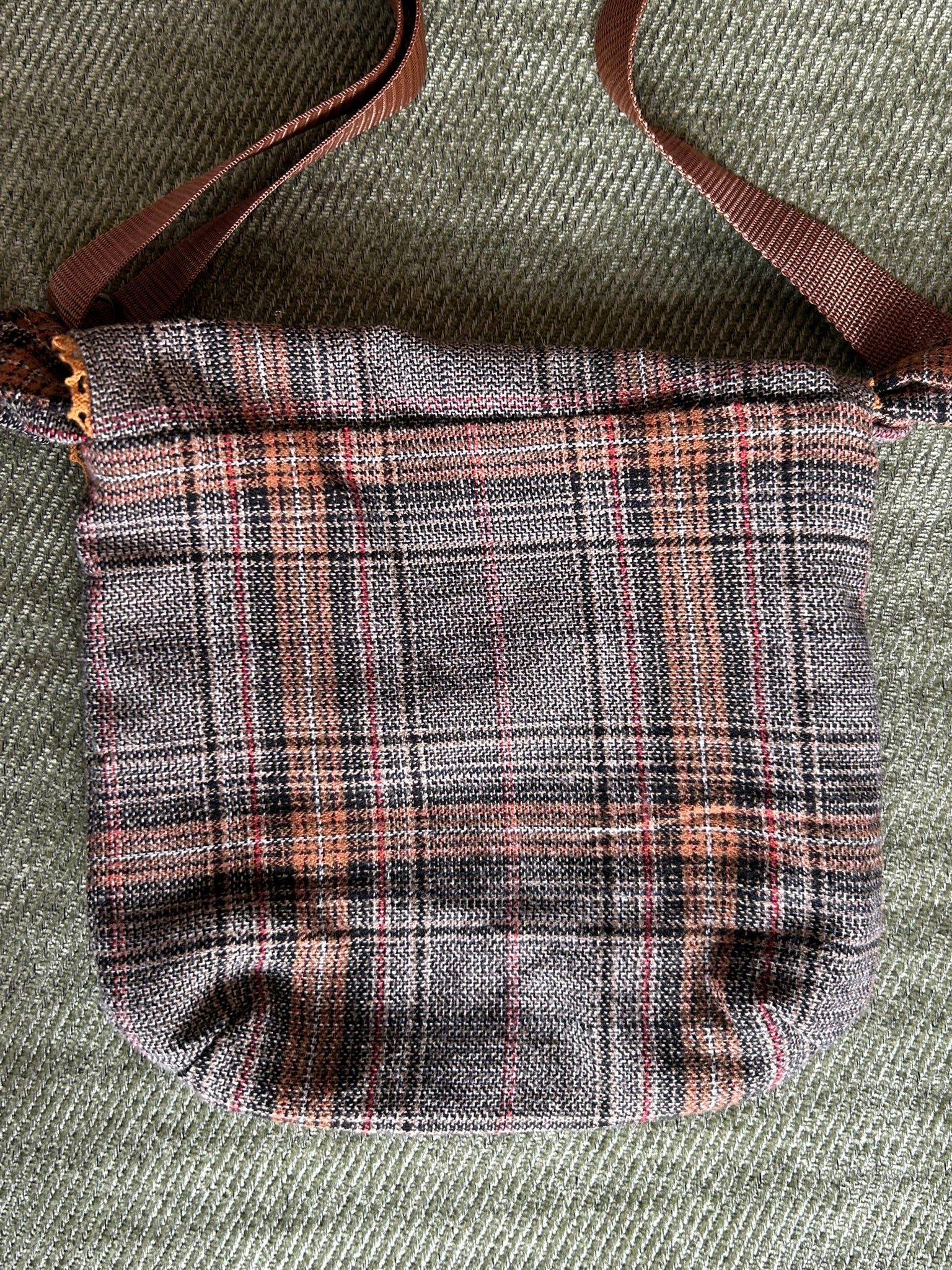 Sac écossais brodé