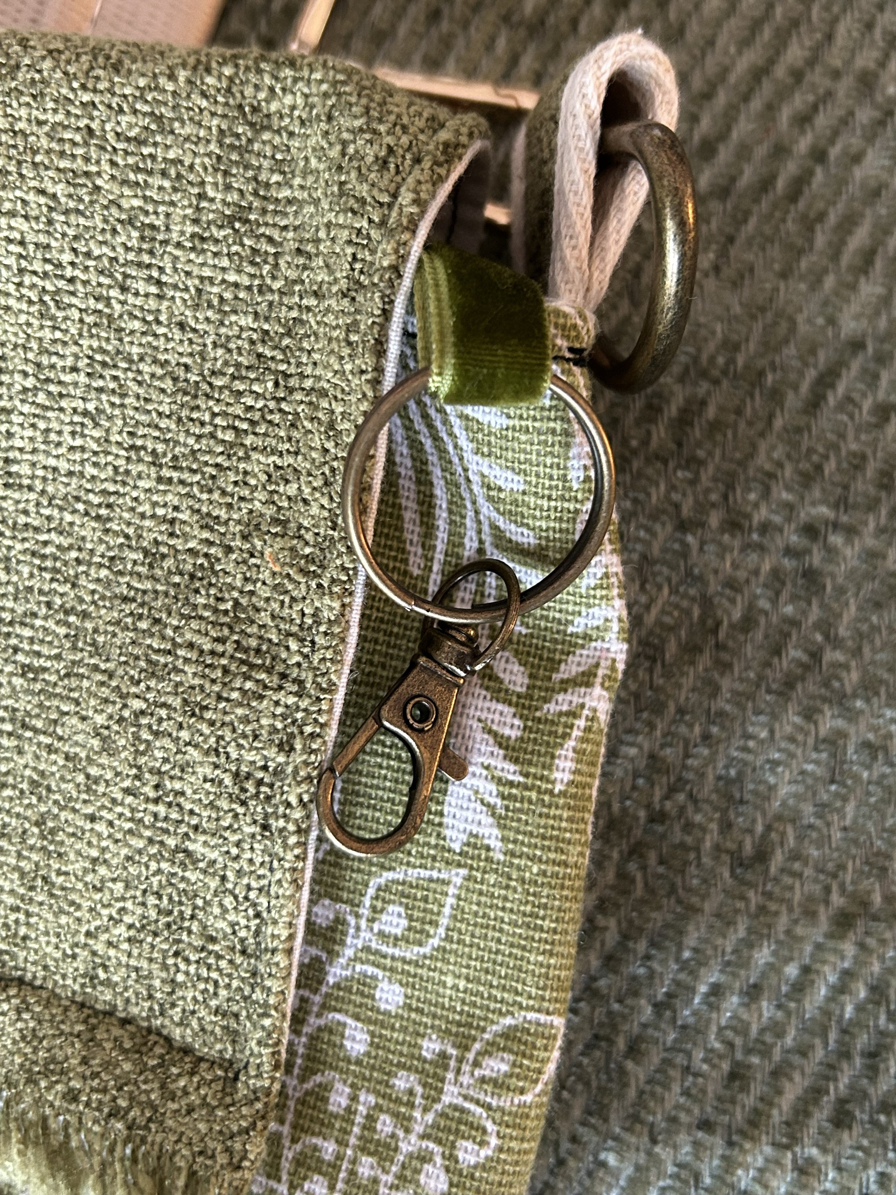 Sac besace de farfadet vert