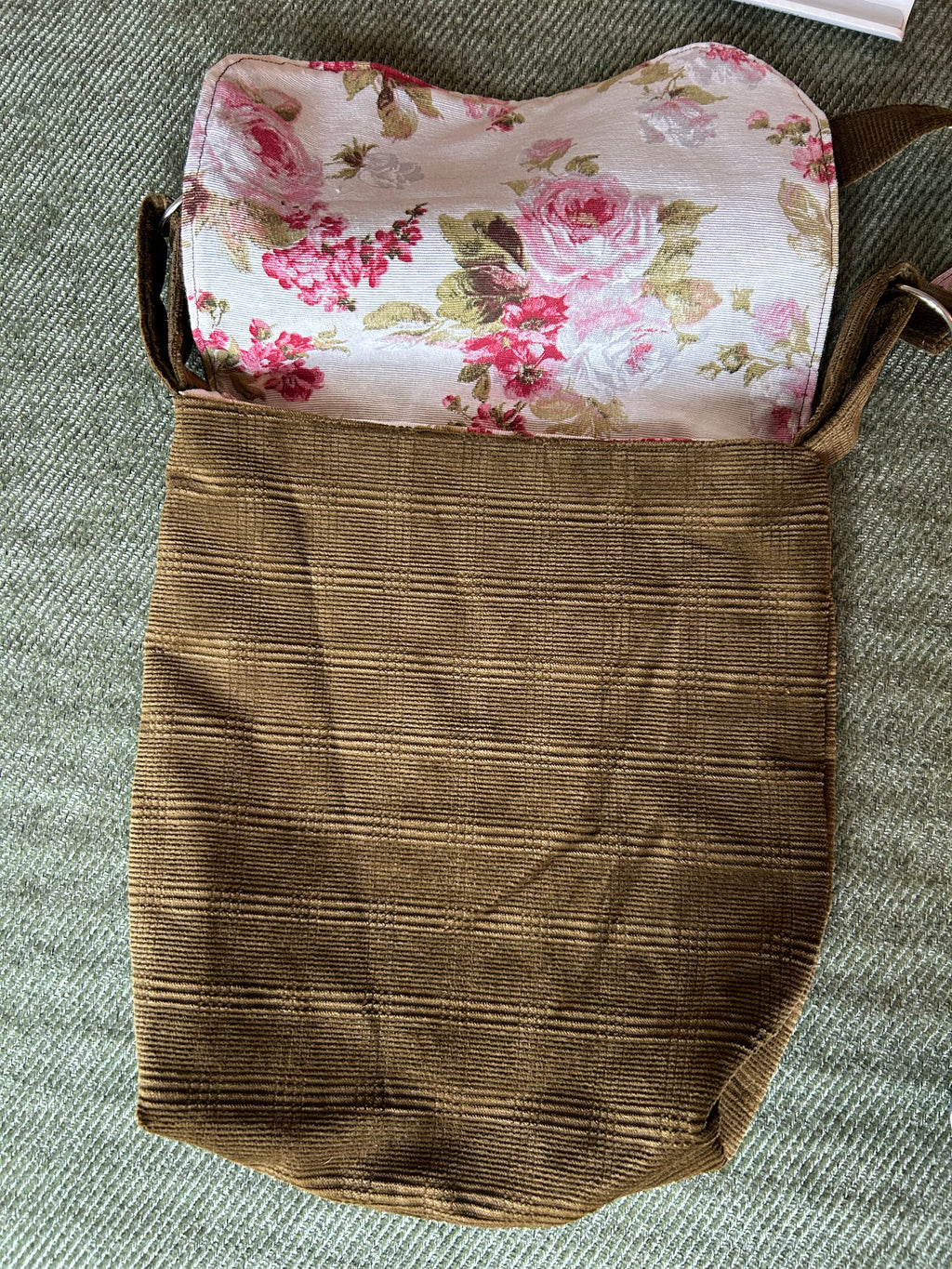 Sacoche réversible velours kaki